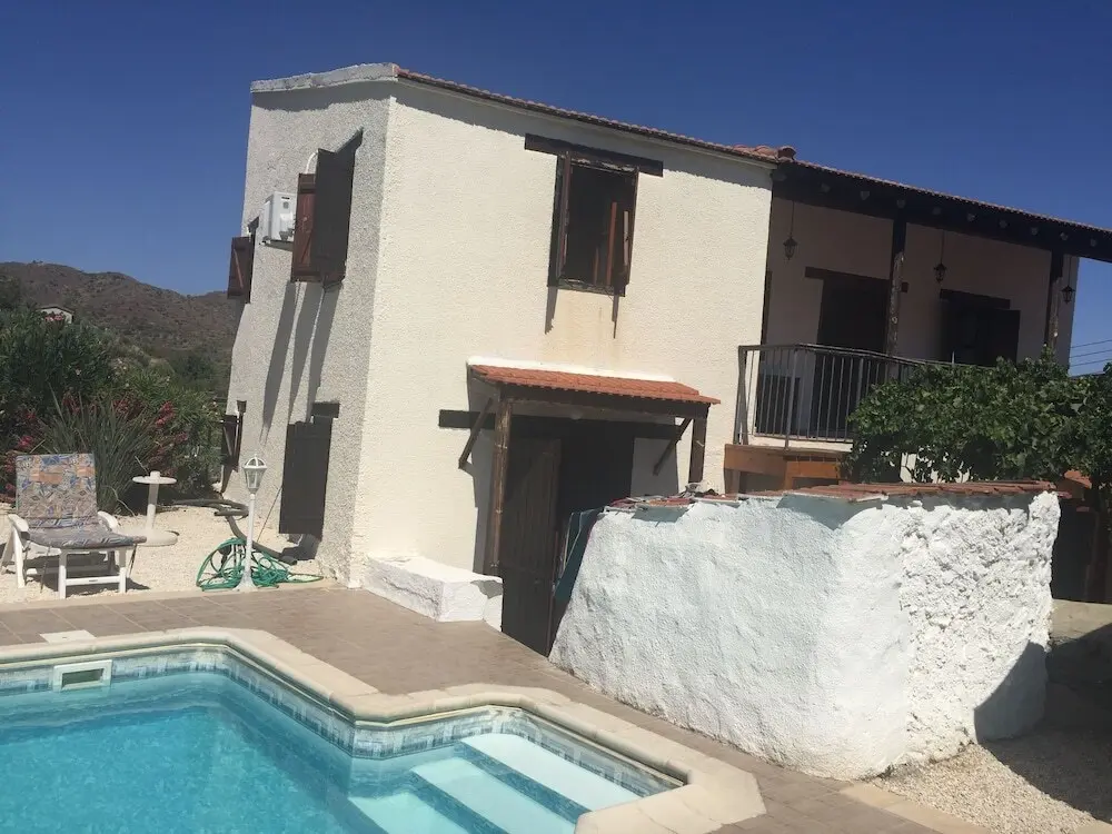 Масотос: Traditional Large Detached Village House wih Private Pool and Enclosed Courtyard