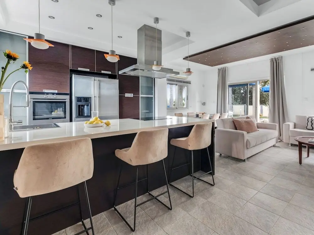 Терсефану: Sanders Governors Beach House - Charming Villa With Sea View