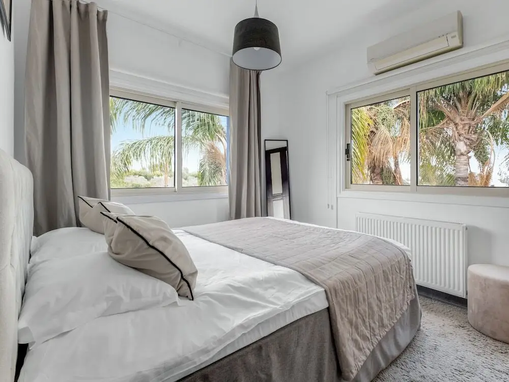 Терсефану: Sanders Governors Beach House - Charming Villa With Sea View
