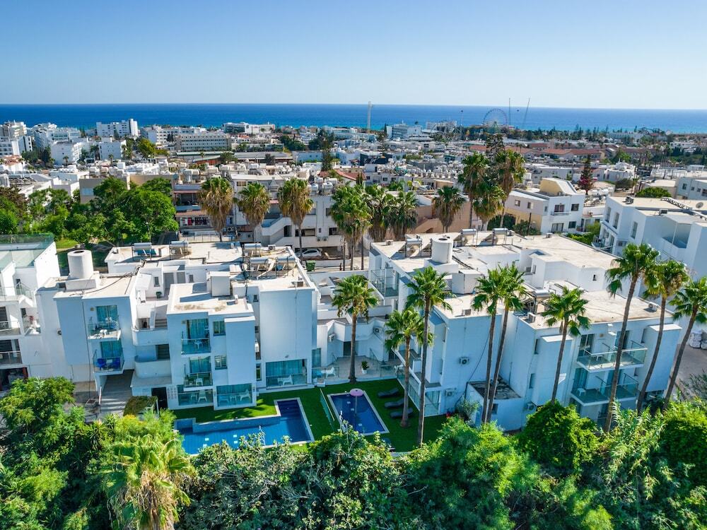Айя-Напа: Rio Gardens - Unique Studio w Shared Pool