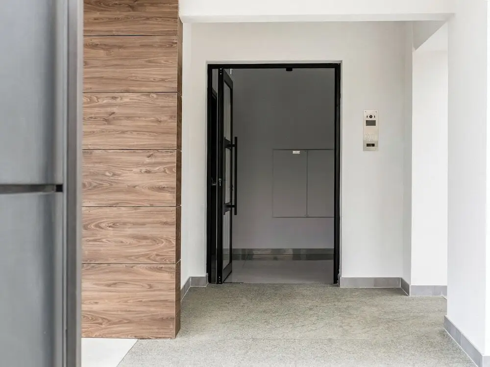 Айос-Атанасиос: Sanders Elgio - Cute 2-bdr Apt With Balcony