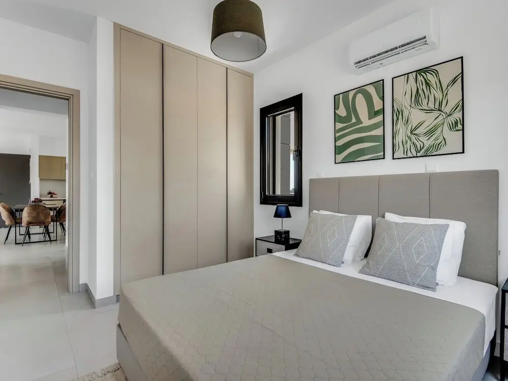Айос-Атанасиос: Sanders Elgio - Cute 2-bdr Apt With Balcony