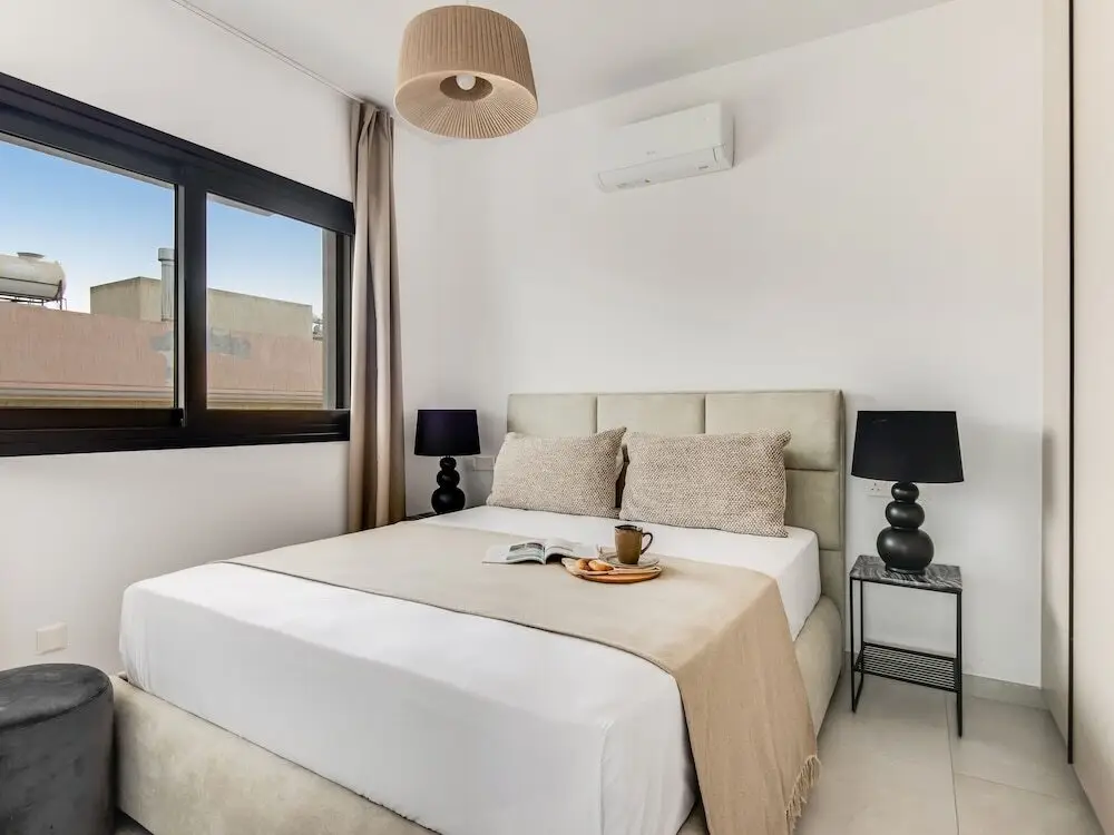 Айос-Атанасиос: Sanders Only - Adorable 2-bdr Apt With Balcony