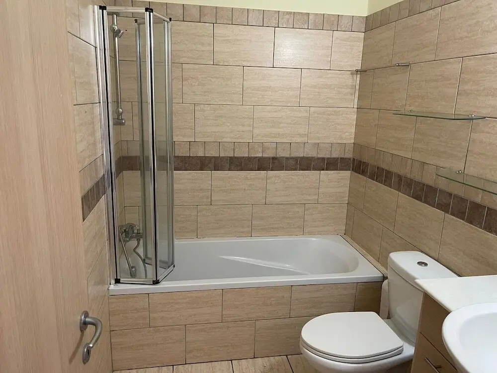Лекара: Stunning 1-bed Apartment in Larnaca Near the sea