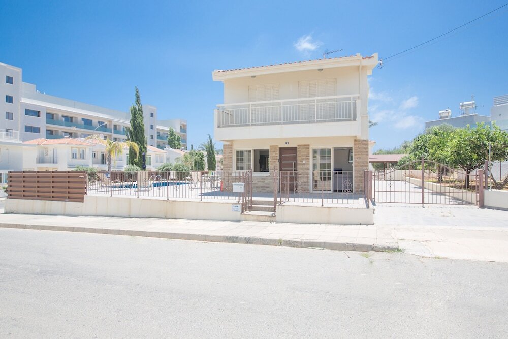 Протарас: Protaras Holiday Villa Dv16