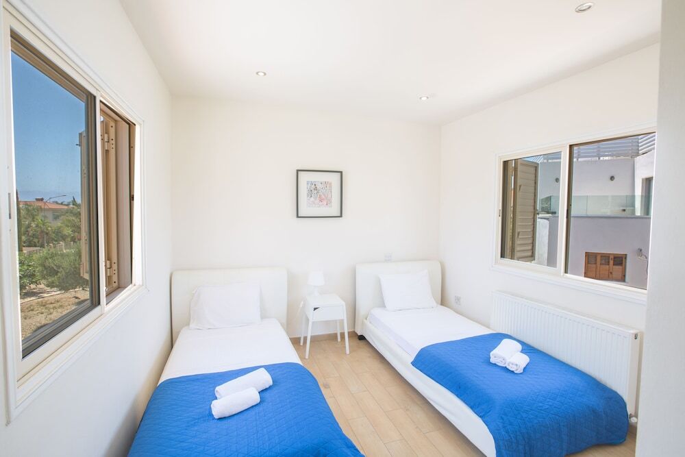 Протарас: Protaras Holiday Villa Dv16