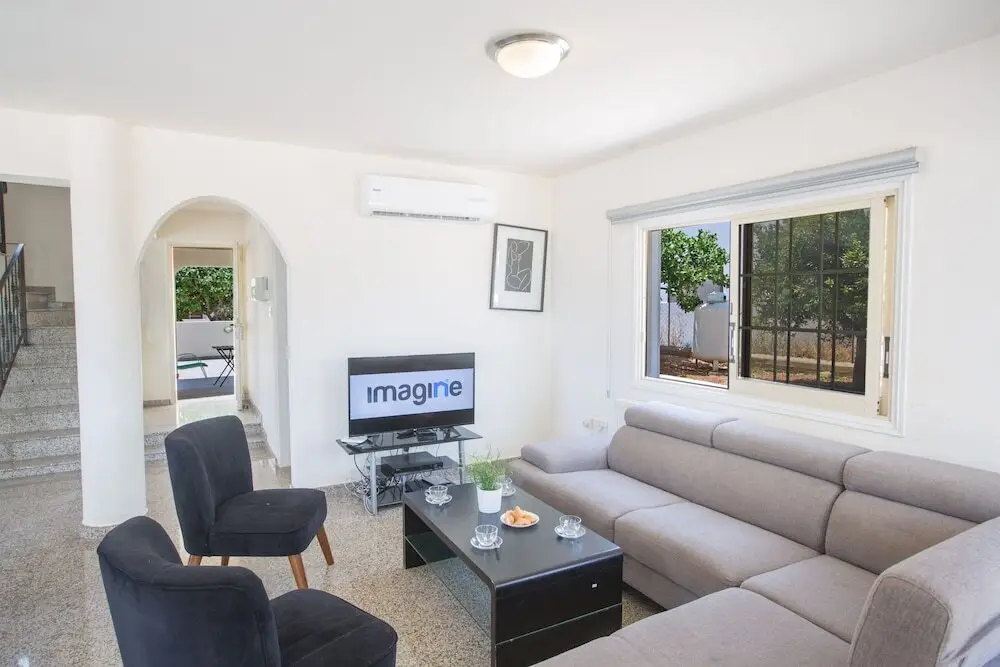 Протарас: Protaras Holiday Villa Dv16