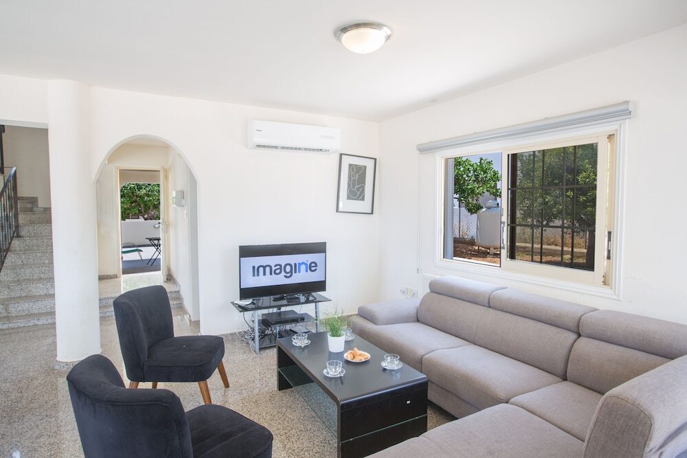 Протарас: Protaras Holiday Villa Dv16