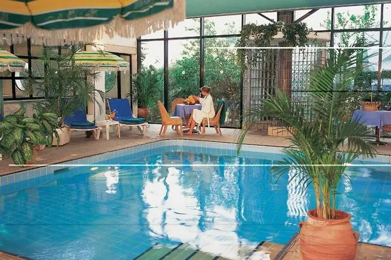 Ларнака: Palm Beach Hotel