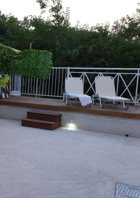 Пафос: Luxury Fani House Next to Harbor area with Jacuzzi
