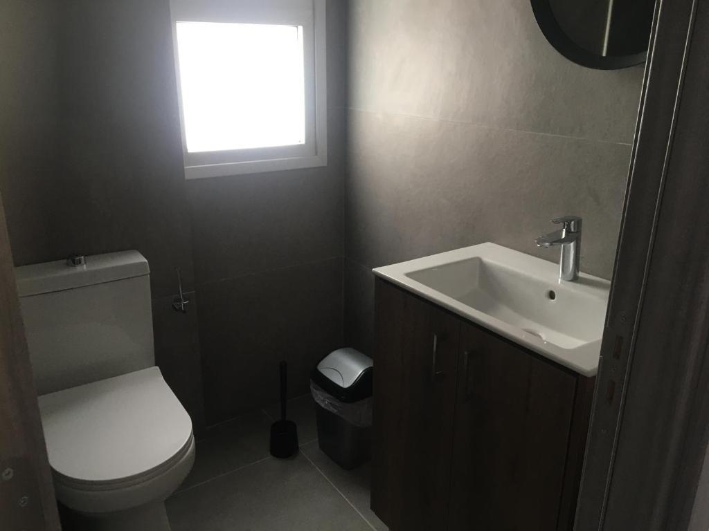 Айя-Напа: ElleNapa Apts & Studios
