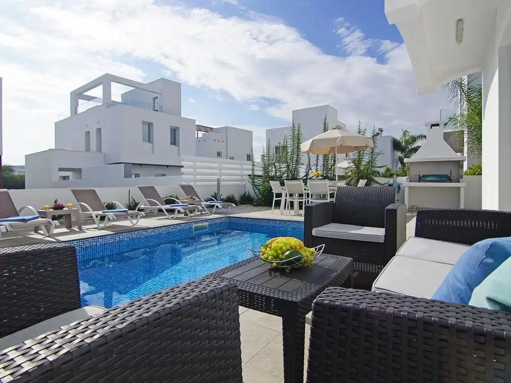 Айя-Напа: Villa Amarilia