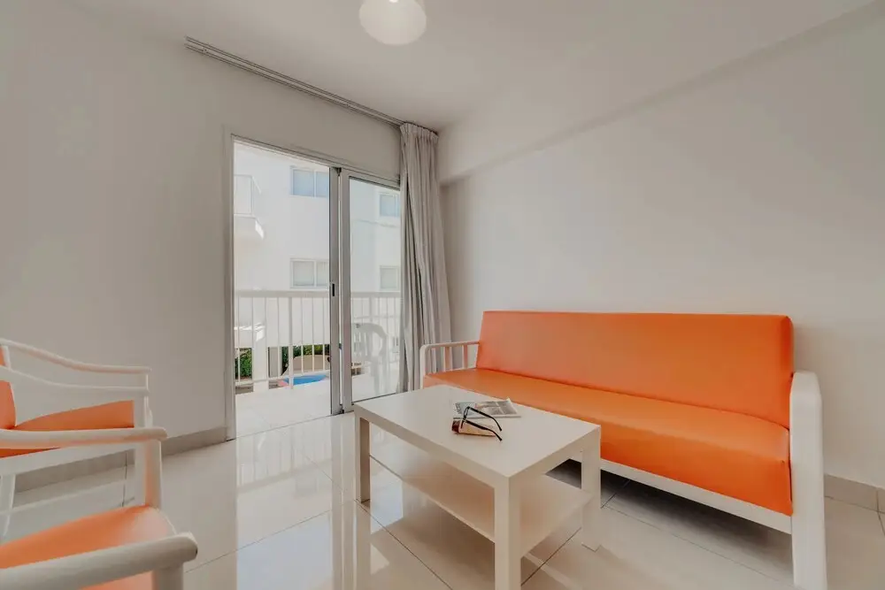 Айя-Напа: Christos Napa Apts