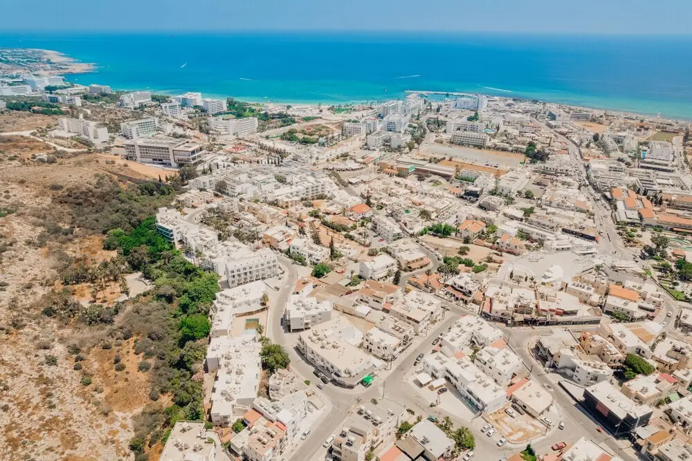 Айя-Напа: Christos Napa Apts