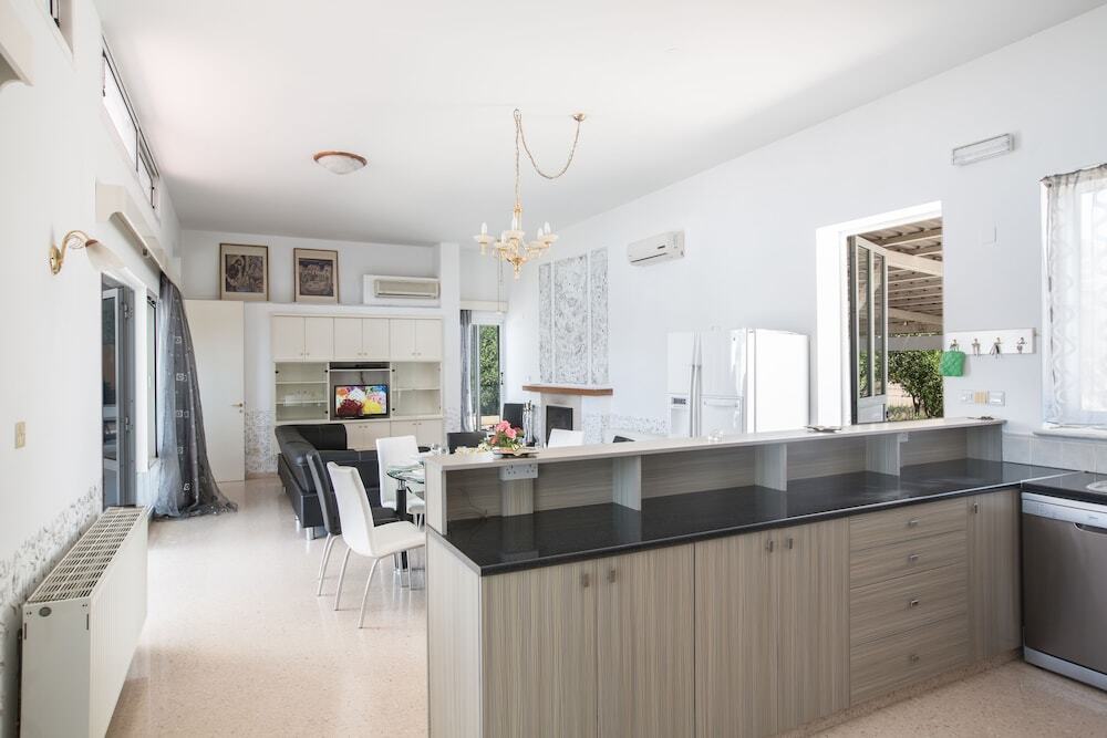 Айя-Напа: Ayia Napa Holiday Villa Ch