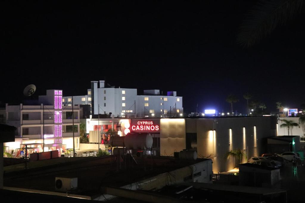 Айя-Напа: Joy Hotel Apts