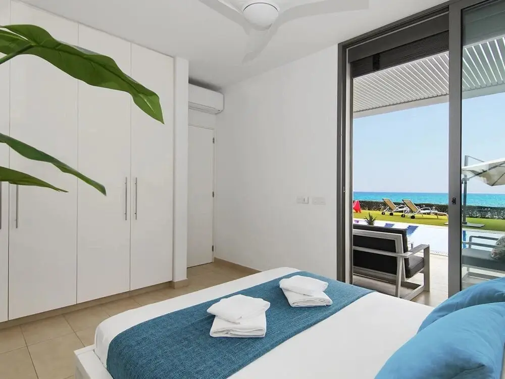 Айя-Напа: Villa Napa Seaside