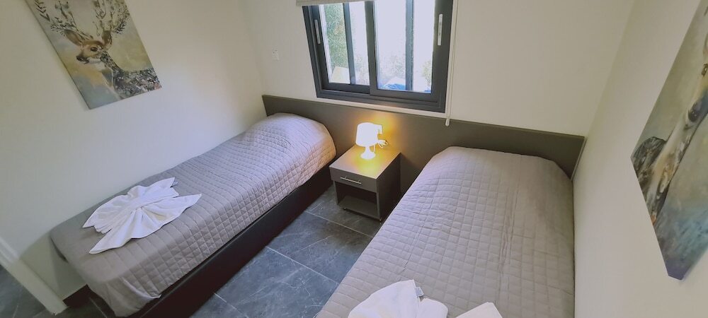 Айя-Напа: Nissi Twins Apartments by STAY BnB