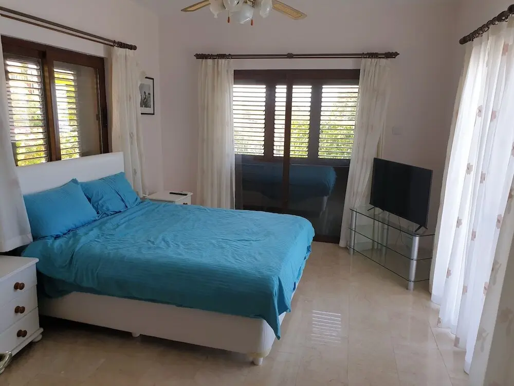 Кирения: Tranquility is a Four Bedroom Villa in Girne