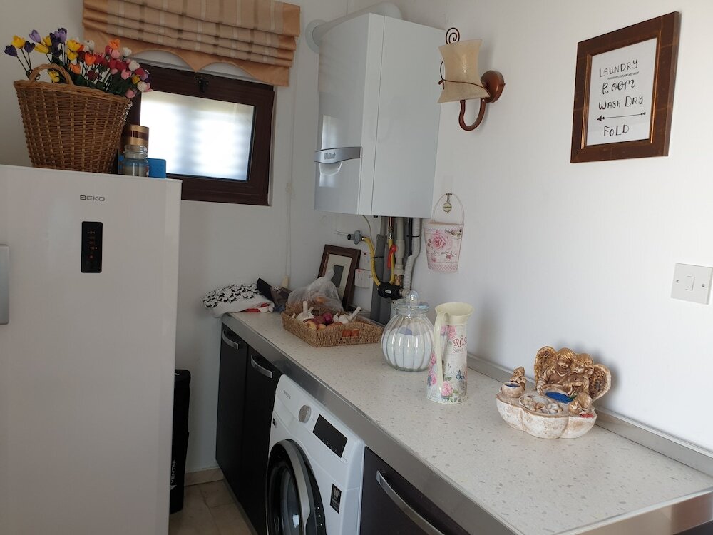Кирения: Tranquility is a Four Bedroom Villa in Girne