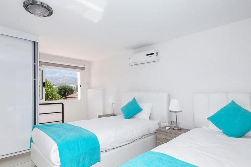 Алсанджак: Peaceful Flat With Shared Pool Near Sea in Kyrenia