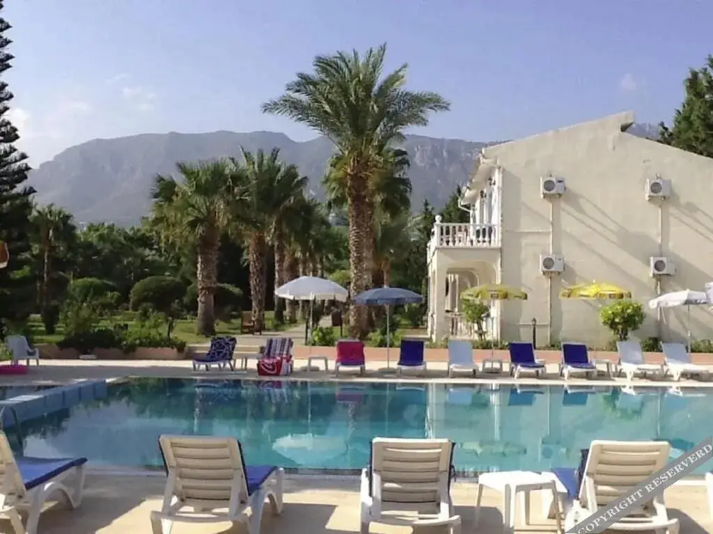 Кирения: Mv Hotel