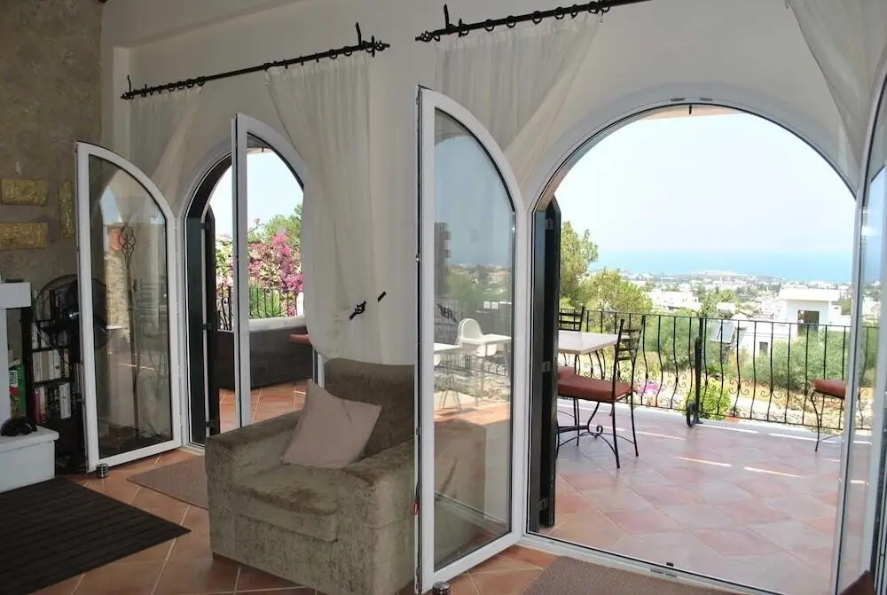 Кирения: Villa Goodens by Amy Villas