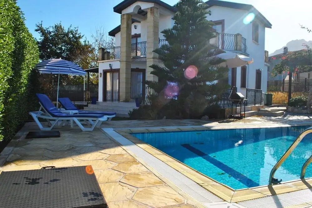 Кирения: Villa Brooklands by Amy Villas