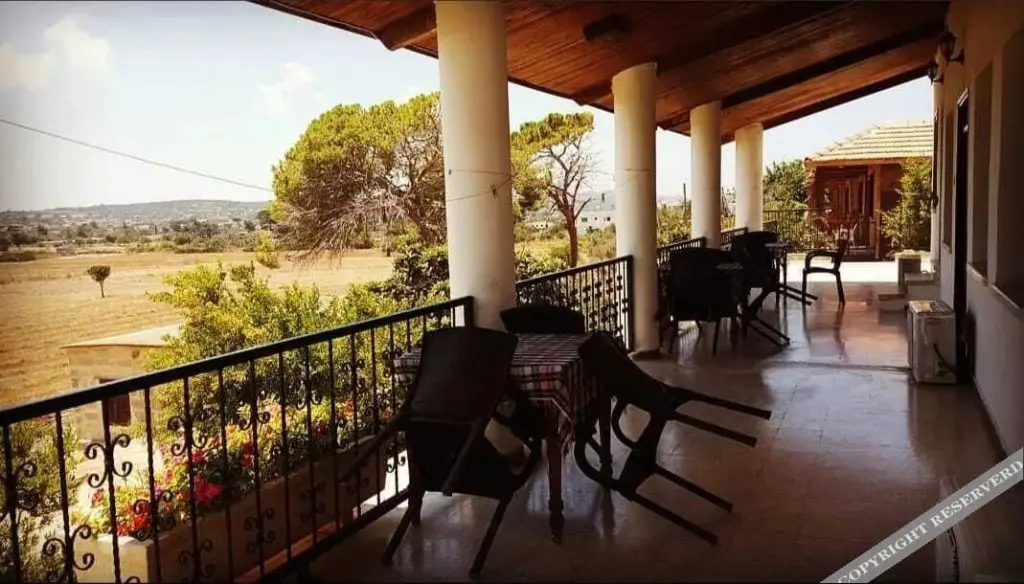 Какопетрия: Karpaz farm guest house