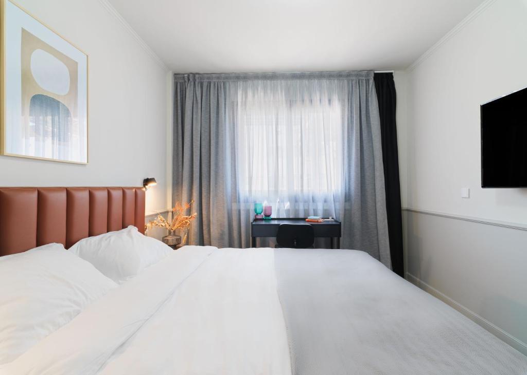Ларнака: LIV The City Suites