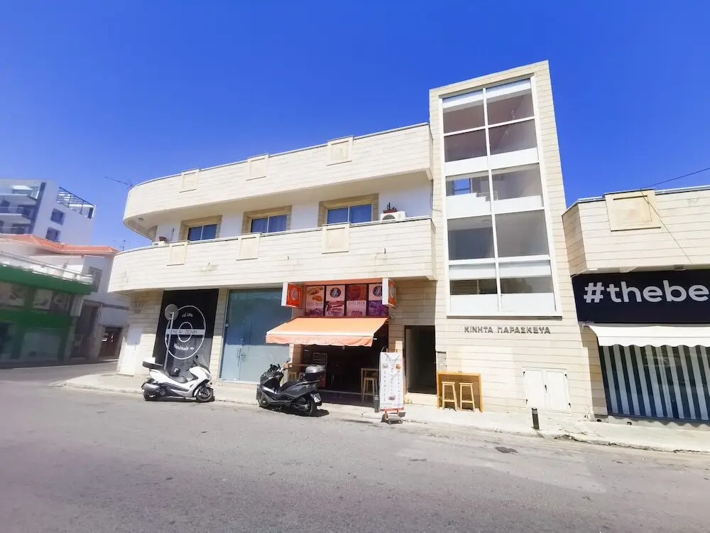 Ларнака: FlipFlop CityCenter Apartment