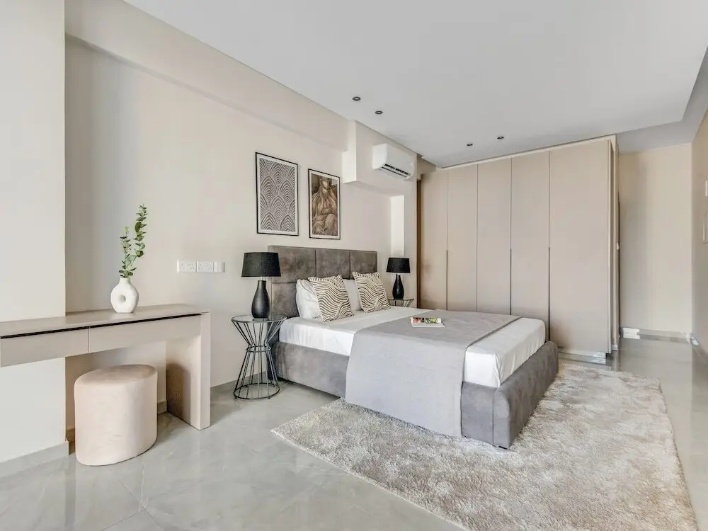 Ларнака: Sanders Crystal - Darling 2-bdr Apt w Balcony