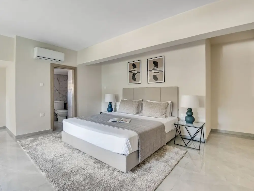 Ларнака: Sanders Crystal - Great 1-bdr Apt w City View