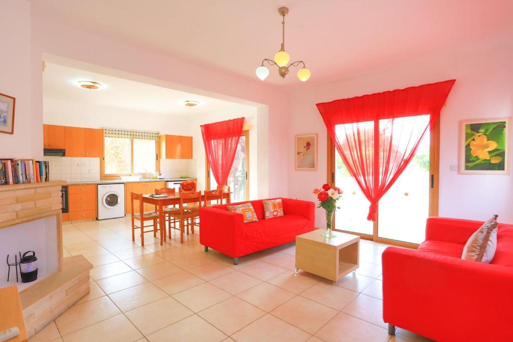Полис Хрисохус: Villa Ira Finiki in Latchi