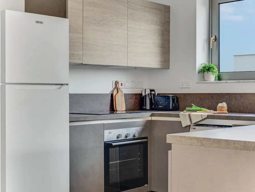 Гермасойя: "sanders Evolution - Warm 3-bdr Apt w/ Shared Pool"