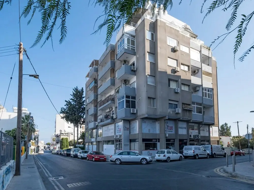 Лимассол: Sanders Coral Court Penthouse - Cute 3-bedroom Apartment With Balcony
