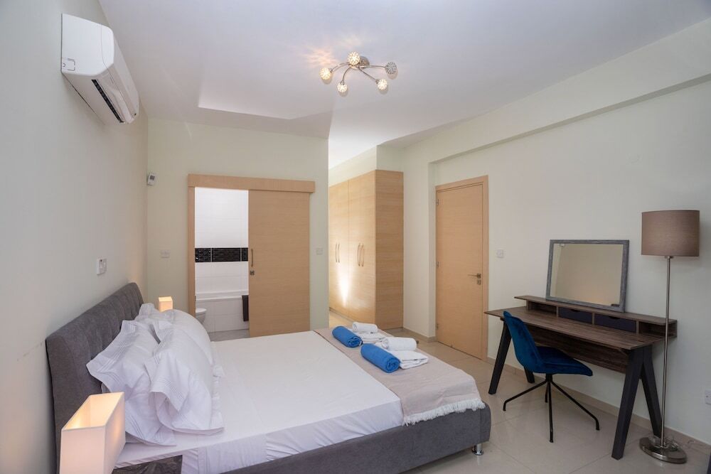 Гермасойя: Bay View Gardens Apartments with Pool
