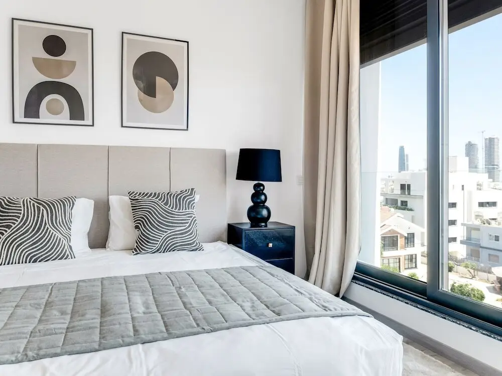 Лимассол: Sanders Park Central - Modern 3-bdr. Apt. w/ Rooftop