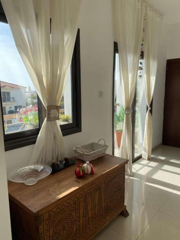 Two Bedroom Duplex With Mountain and Sea View — фото 1