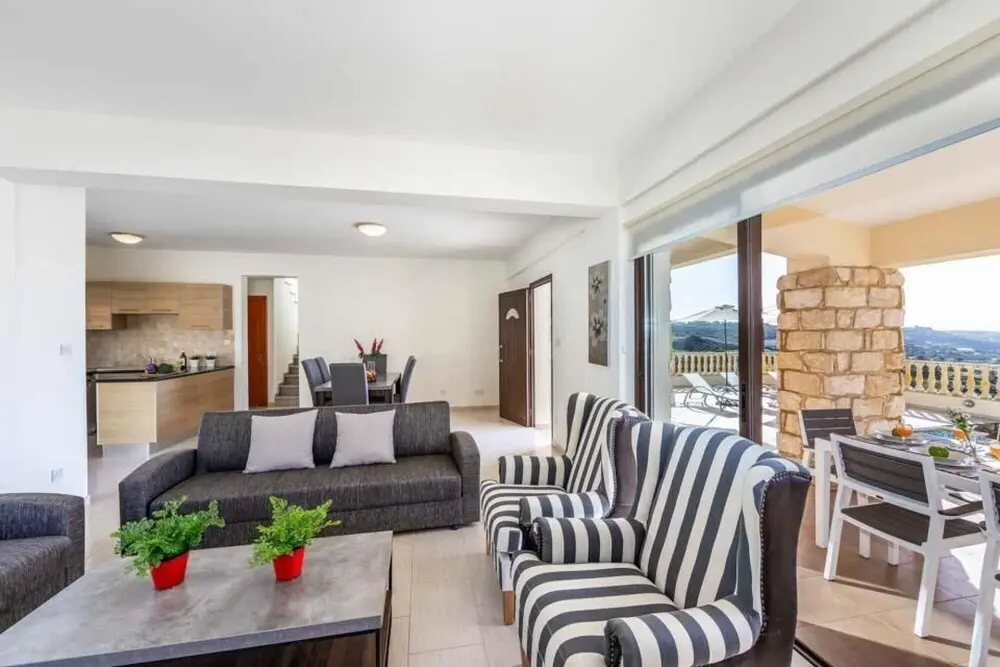 Пафос: Eastmed Villas Paphos Villa Aqua View Three Bedroom Villa With Private Swimming Pool