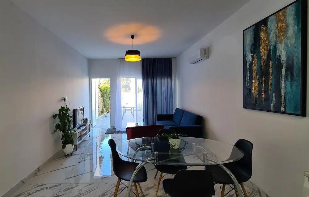 Пафос: Paphos Light House Apartment