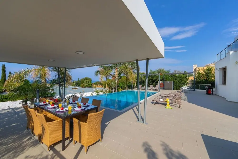 Пафос: Eastmed Villas Paphos Limni Beach Villa Beachfront Four Bedroom Luxury Villa
