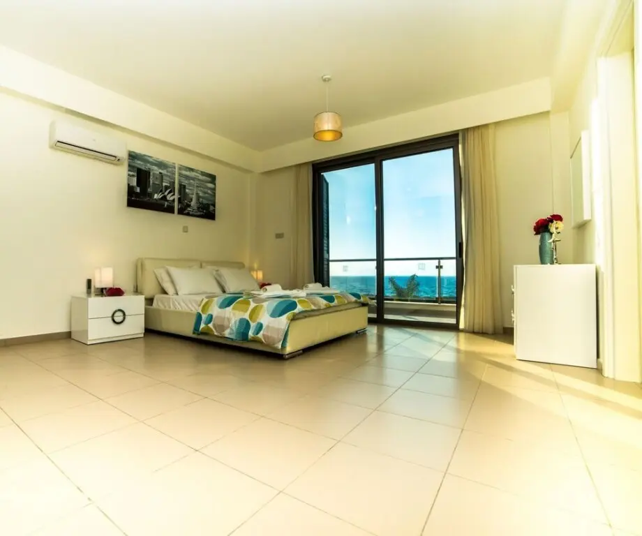 Пафос: Eastmed Villas Paphos Limni Beach Villa Beachfront Four Bedroom Luxury Villa