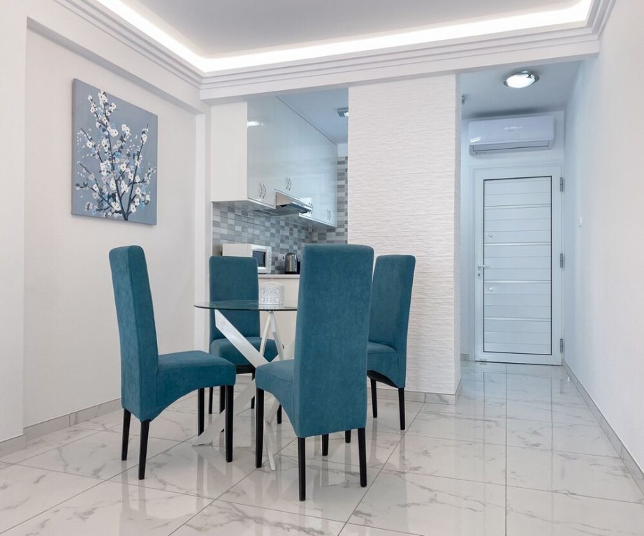 Пафос: Phaedrus Living Luxury Flat Semeli
