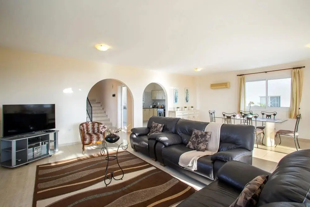 Пафос: Villa Ceres Eastmed Villas