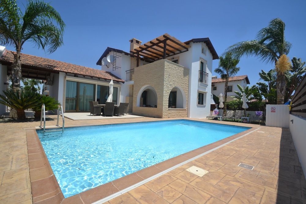 Айя-Напа: Narcissos Villa Thekla