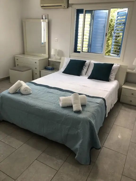 Паралимни: Freshly Refurbished Apartment in Paralimni, Cyprus