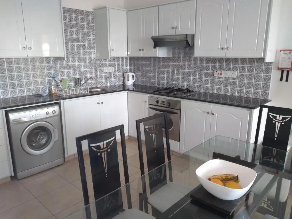 Сотира: Stunning Spacious 2-bed Apartment in Liopetri