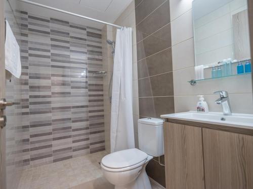 Протарас: Beautiful 5 Star Holiday Villa in a Prime Location in Protaras, Book Early To Secure Your Dates, Protaras Villa 1250