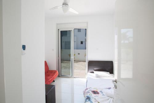 Протарас: Beautiful 5 Star Holiday Villa in a Prime Location in Protaras, Book Early To Secure Your Dates, Protaras Villa 1230